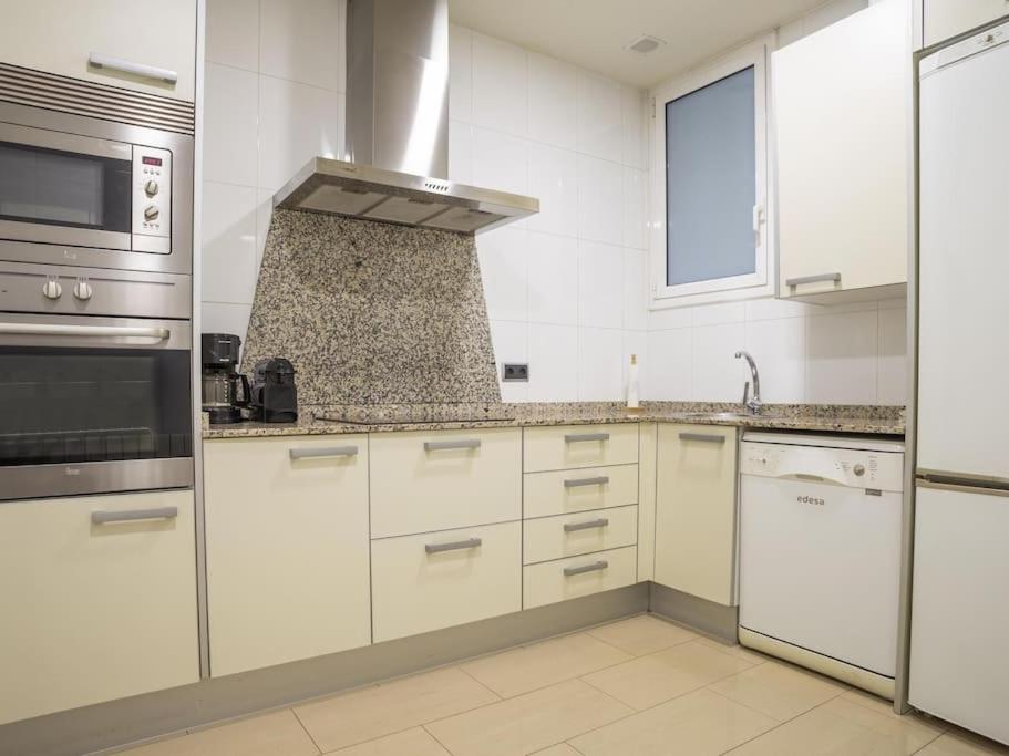 ¡Apartamento En El Centro De Barcelona! Buitenkant foto